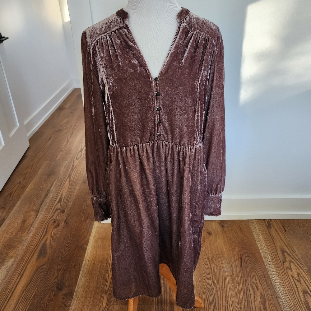Anthropologie Velvet Long-Sleeve Midi Dress in Mauve Brown